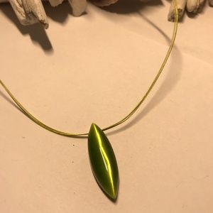 Green Simple Style Necklace W/ Fine Multi-Strands